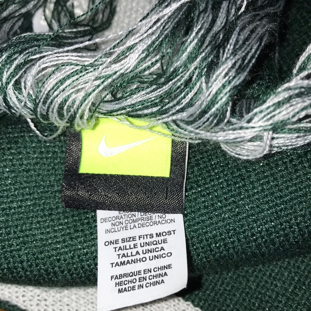 Nike Michigan State Green & White‎ Scarf